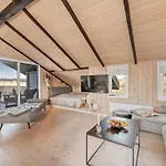 Jyde - 250m From The Sea By Interhome