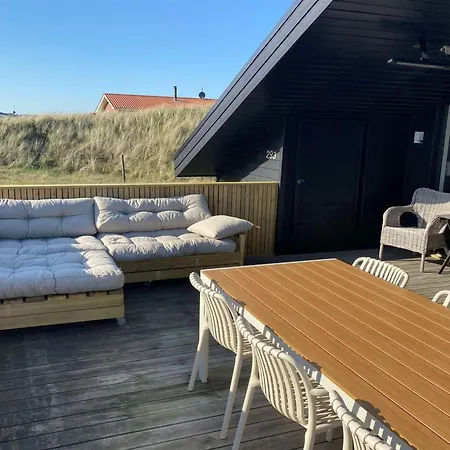 Jyde - 250m From The Sea By Interhome Nyaraló